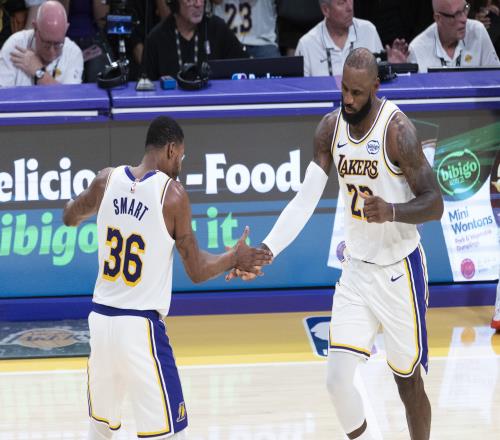 字母哥突破,极限,中斩获,188足球比分网,足球赛事平台,足球比赛比分,足球赛事数据,足球赛事信息