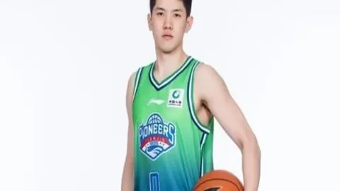 阿斯拉尼健康问题致，188足球比分网，转会无望，霍芬海姆续约锁定核心球员